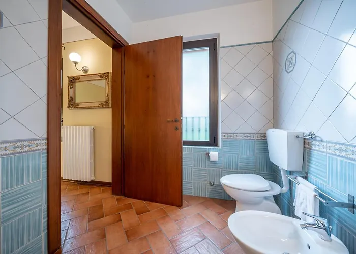 Casello A1, Sud - Aurora Charming 3* 모데나