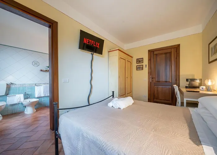 Casello A1, Sud - Aurora Charming 3*